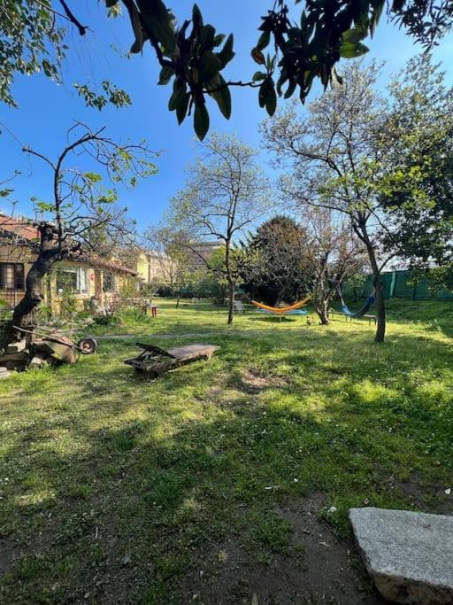 Navigli, Caratteristico Appartamento Milanese Exteriör bild